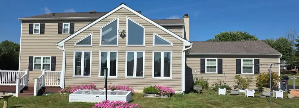 siding6-Finished-Siding-Rear-Gable
